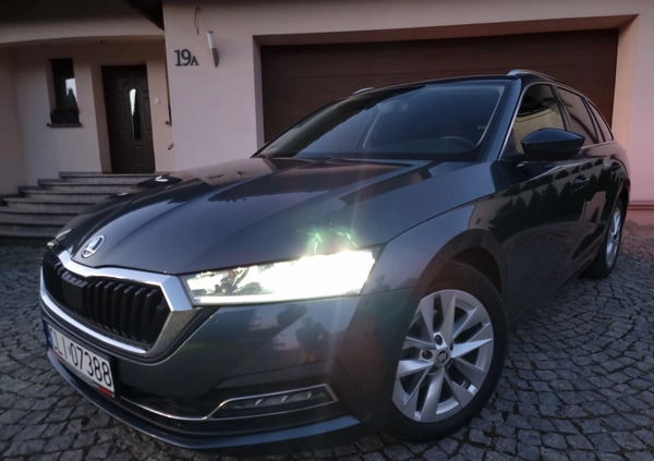 Skoda Octavia cena 88000 przebieg: 100469, rok produkcji 2021 z Lipno małe 436